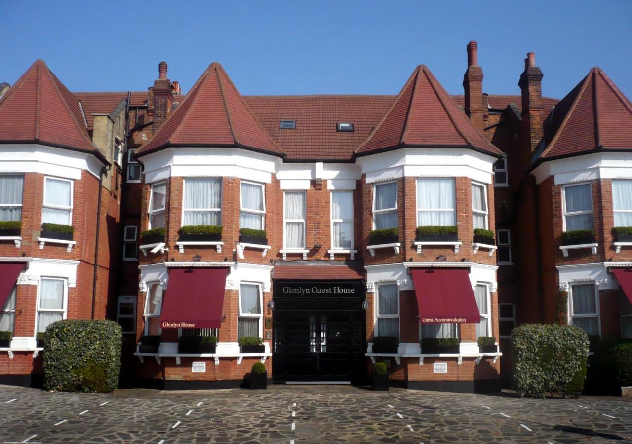 Glenlyn Hotel & Apartments Барнет Екстериор снимка