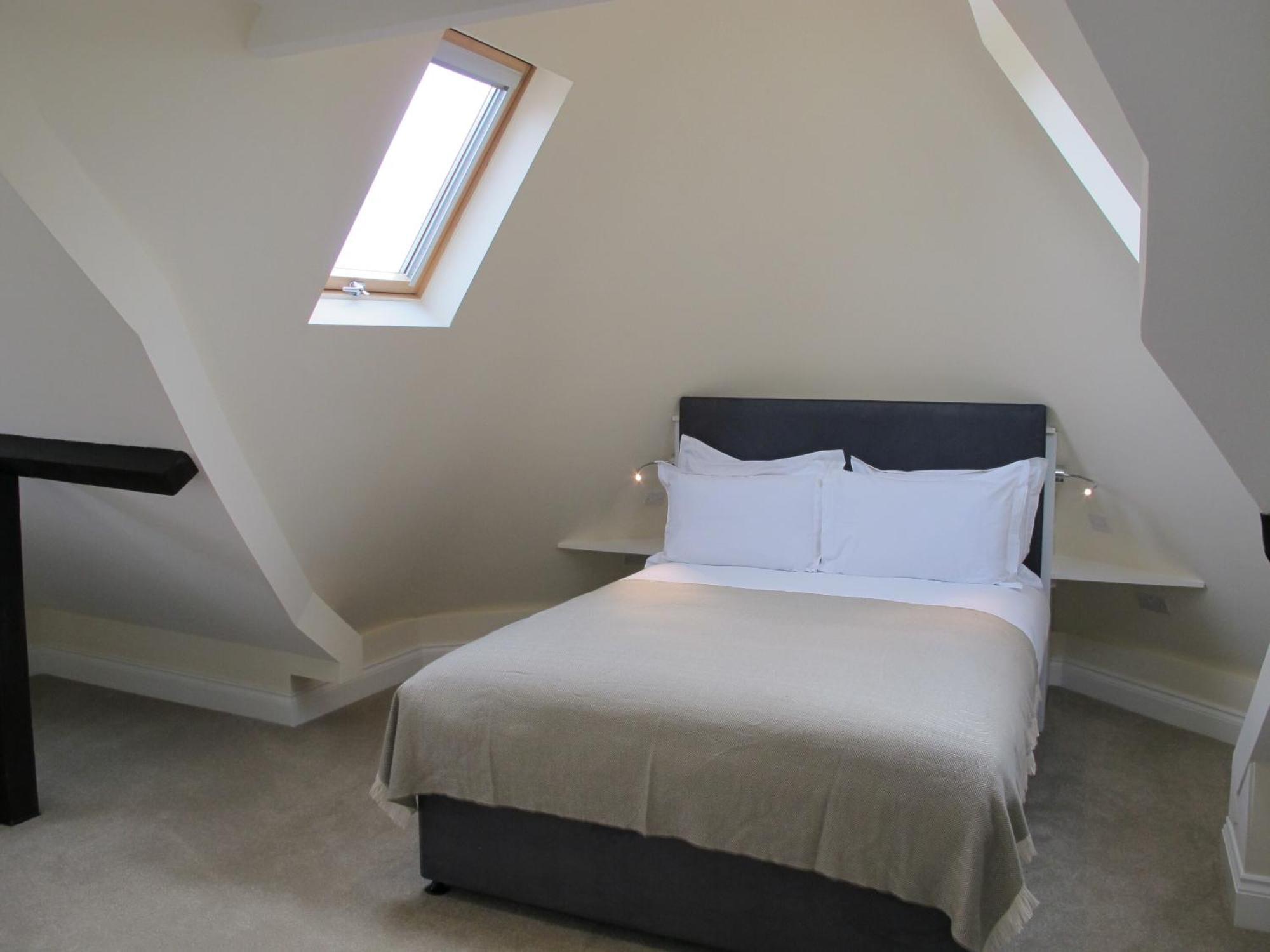 Glenlyn Hotel & Apartments Барнет Стая снимка